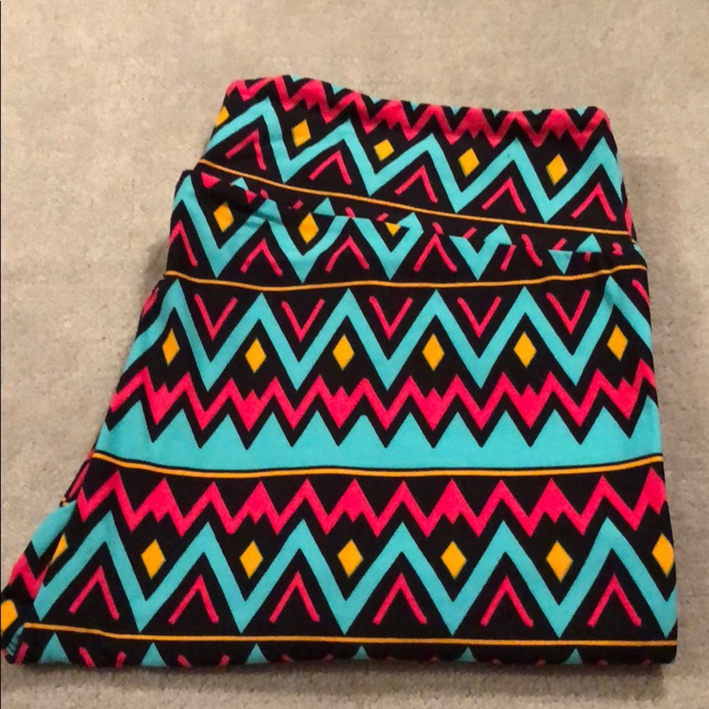 Brand New without Tags TC LuLaRoe Leggings.
